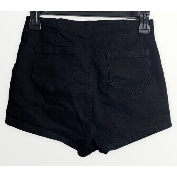 Forever 21 Junior Women's High Waisted Shorts Size Small Black Button Front - Picture 2 of 6